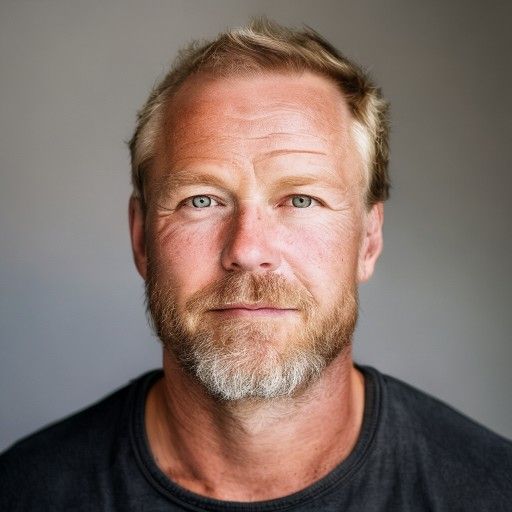 Lars Mikkelsen
